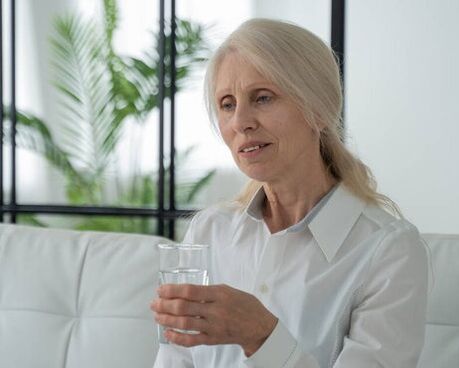 Les gélules de SugaNorm sont rincées avec suffisamment d'eau. 